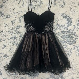 Elegant Black Kids Dress with Lace Details